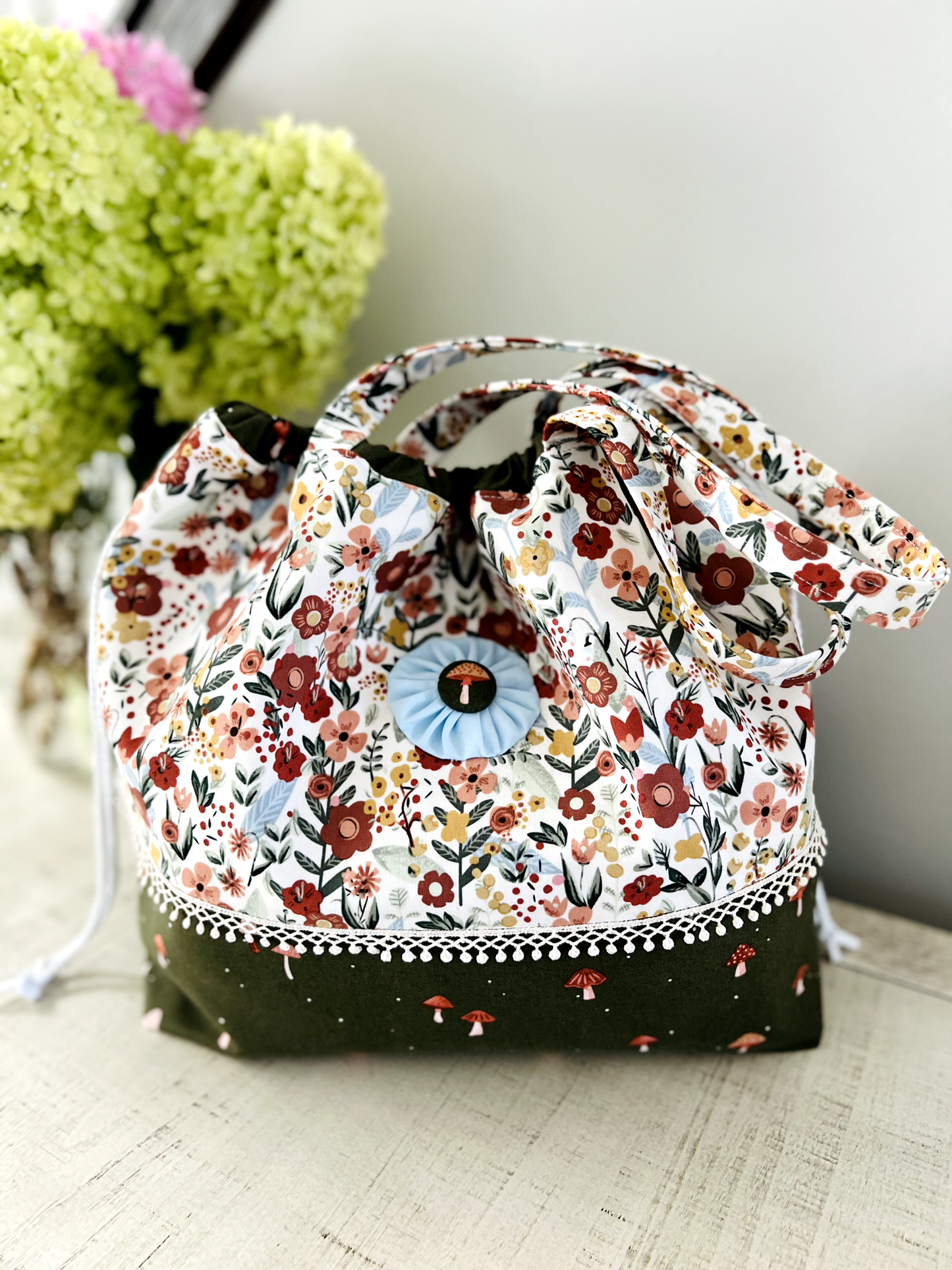 "Mushie Bloom" Large Project Bag