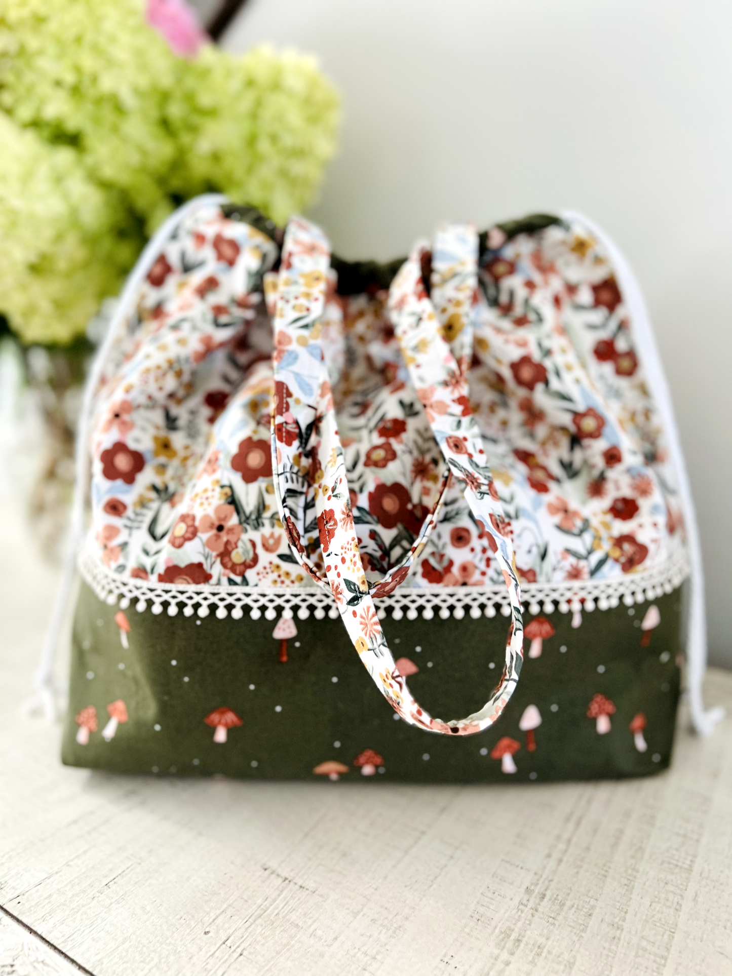 "Mushie Bloom" Large Project Bag