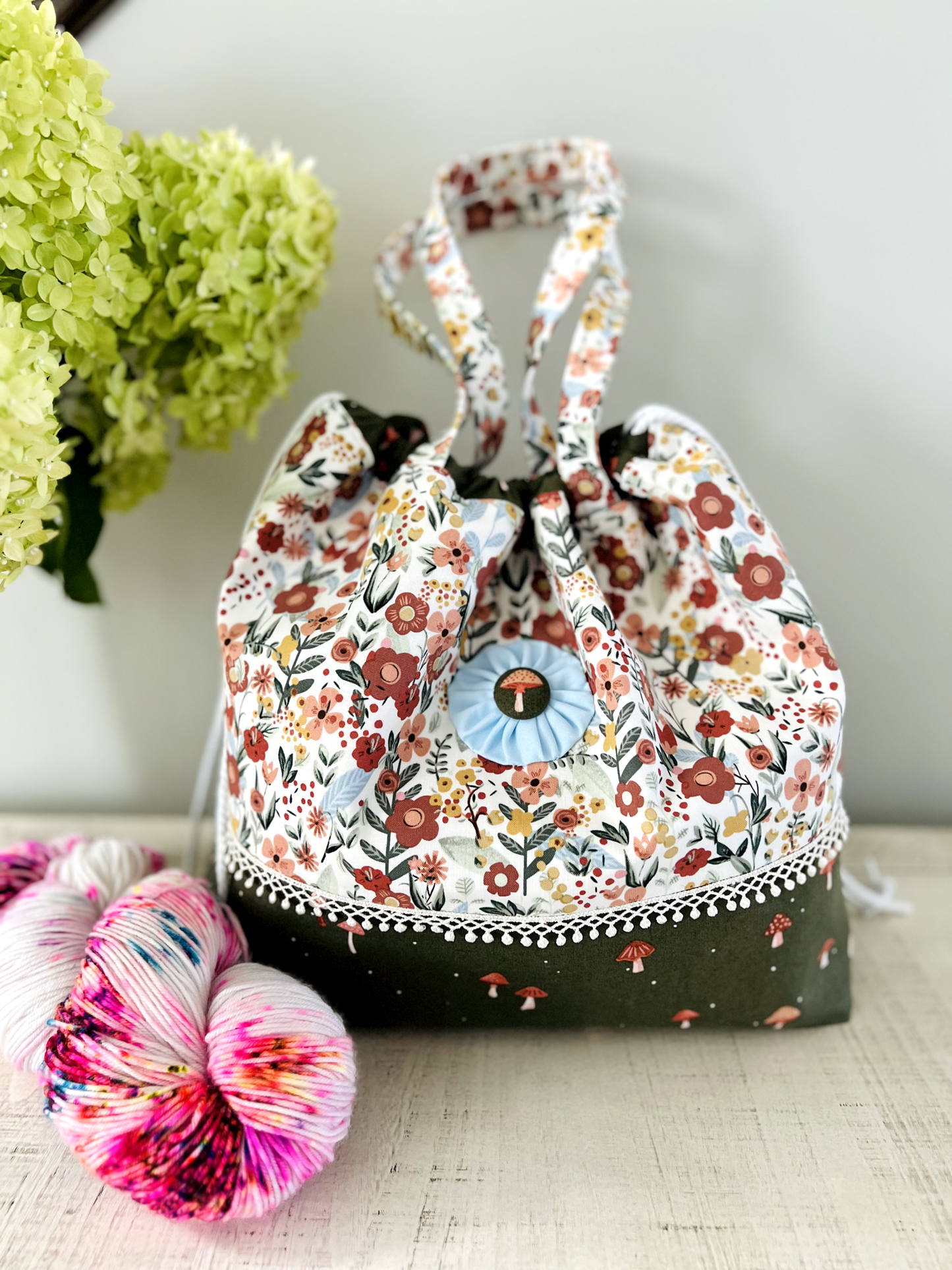 "Mushie Bloom" Large Project Bag