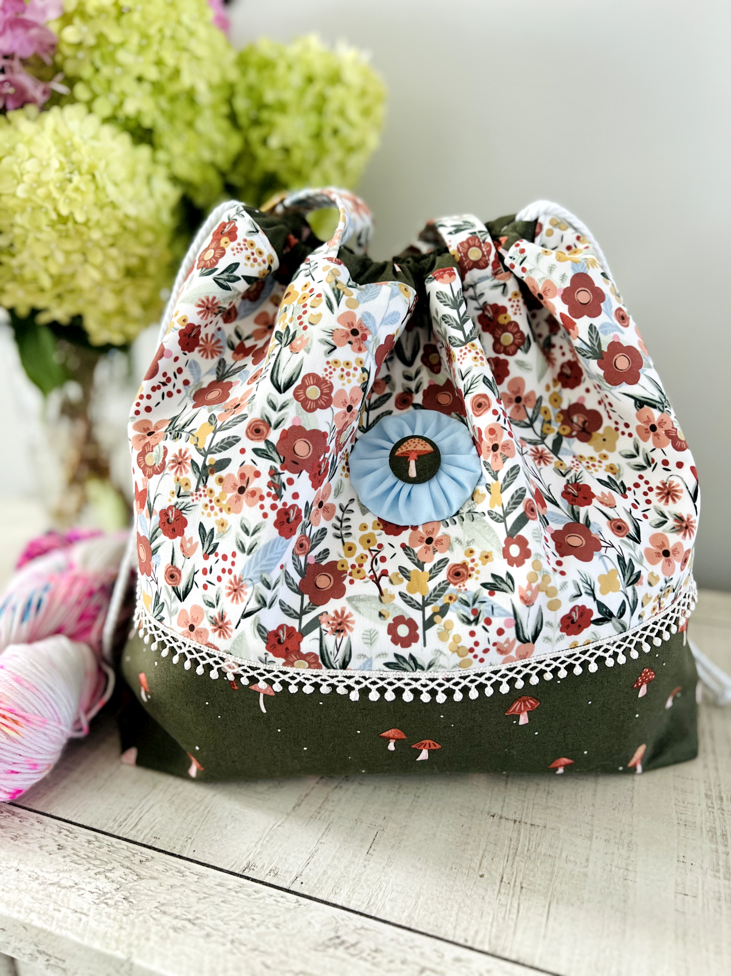"Mushie Bloom" Large Project Bag