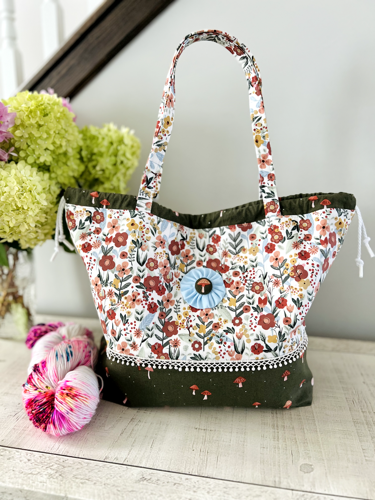 "Mushie Bloom" Large Project Bag