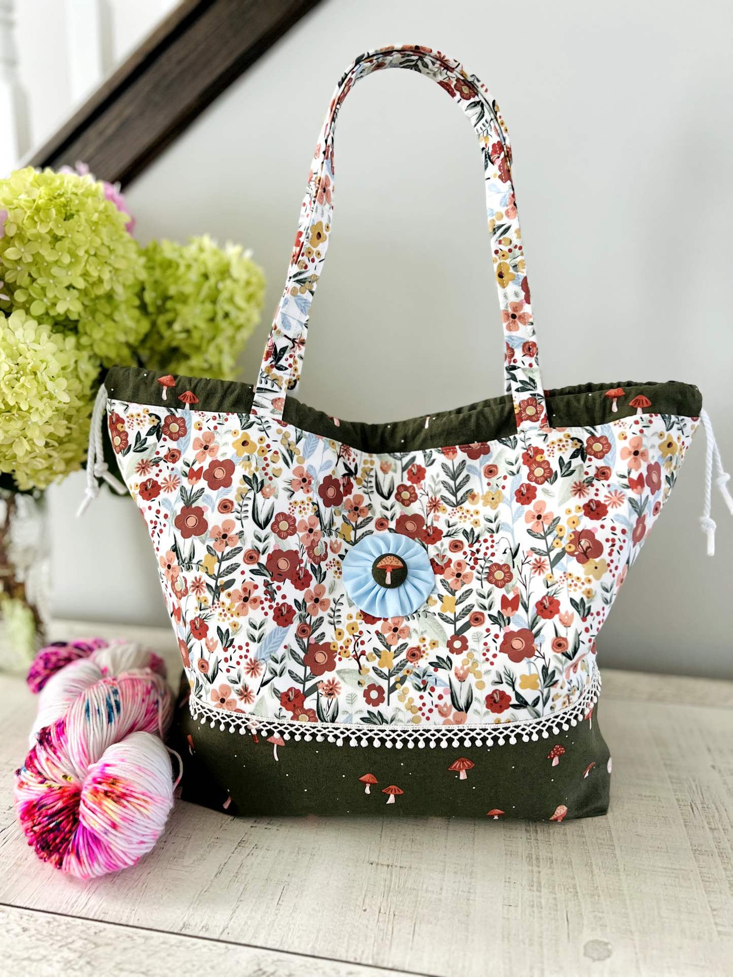 "Mushie Bloom" Large Project Bag
