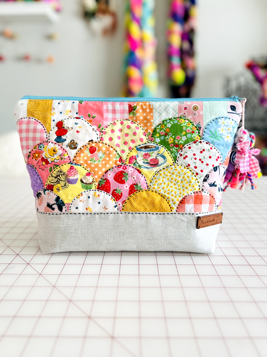 "Sweet Treat" Scrappy Patchwork Zipper Project Bag