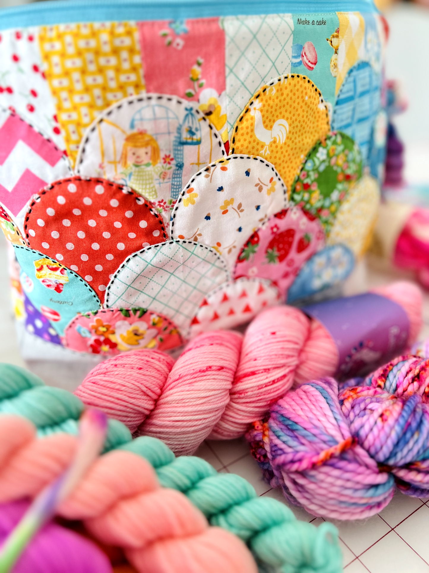 "Sweet Treat" Scrappy Patchwork Zipper Project Bag