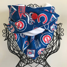 Load image into Gallery viewer, Chicago Cubs Neck Warmer
